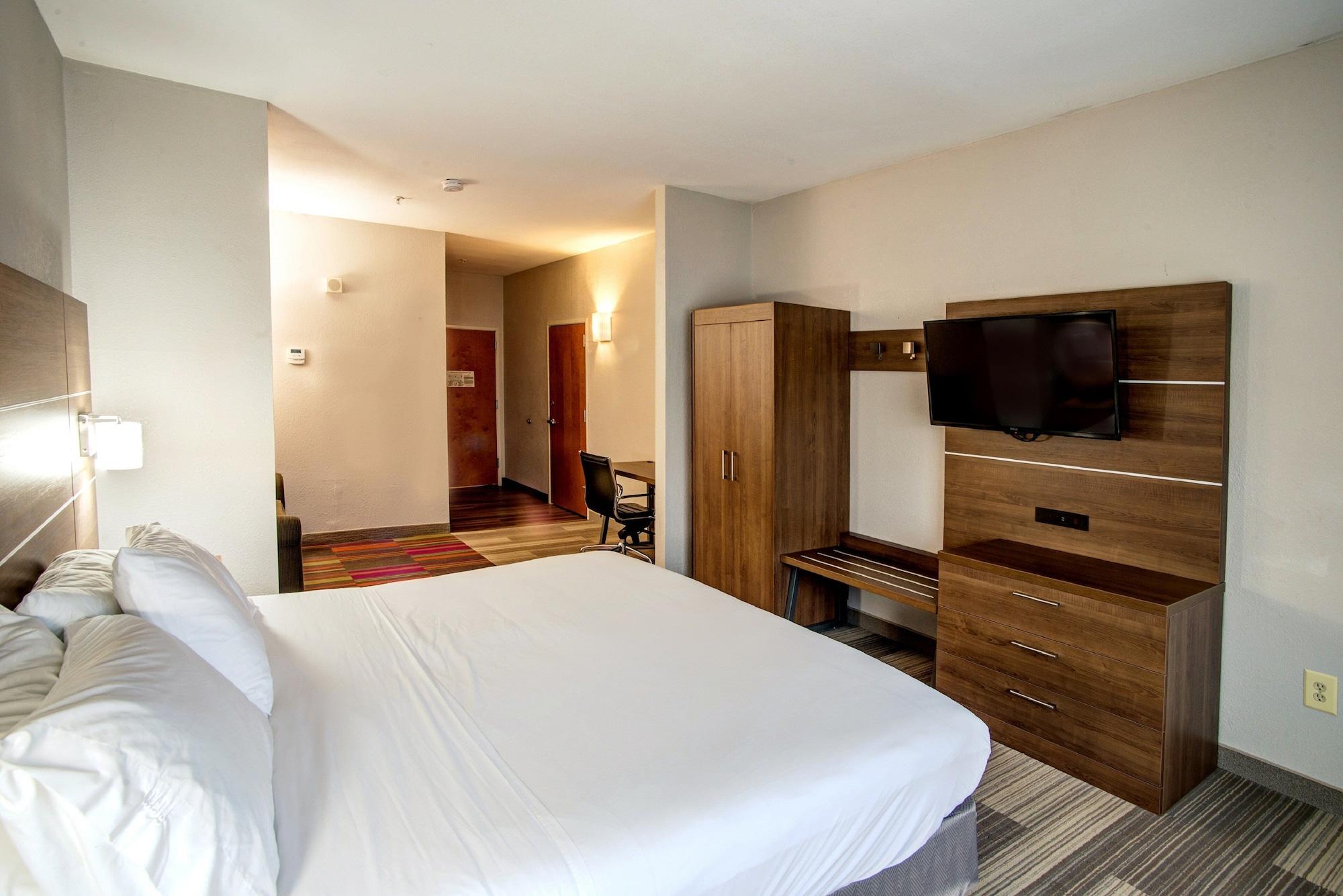 Holiday Inn Express La Plata By Ihg Esterno foto