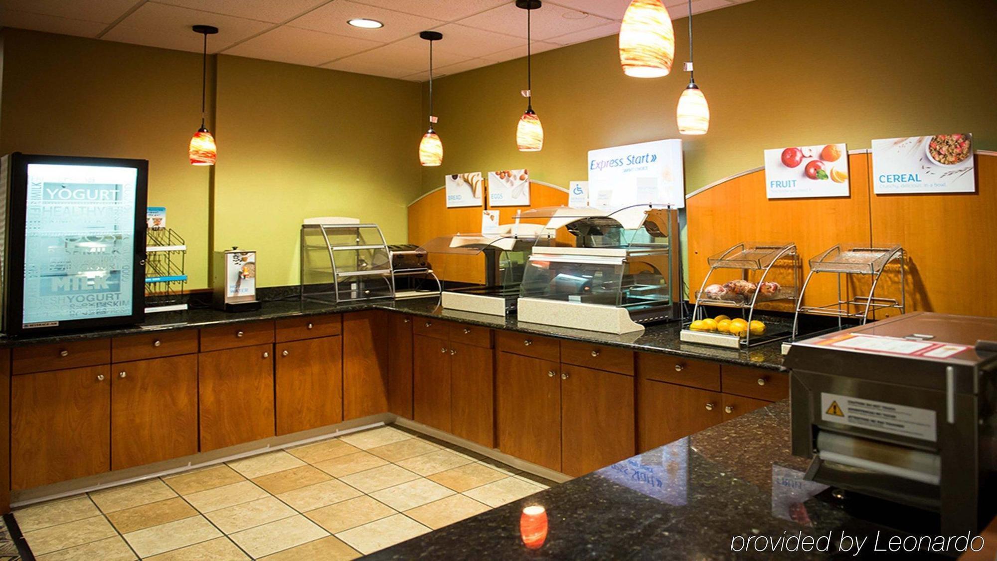 Holiday Inn Express La Plata By Ihg Esterno foto